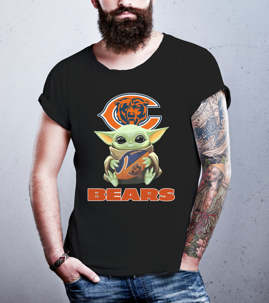 Chicago Bears Baby Yoda Football Fan Gear T-Shirt