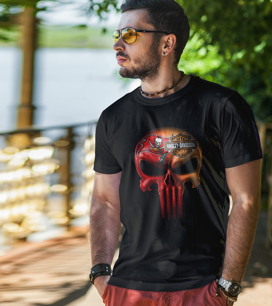Tampa Bay Buccaneers Skull Harley Davidson T-Shirt