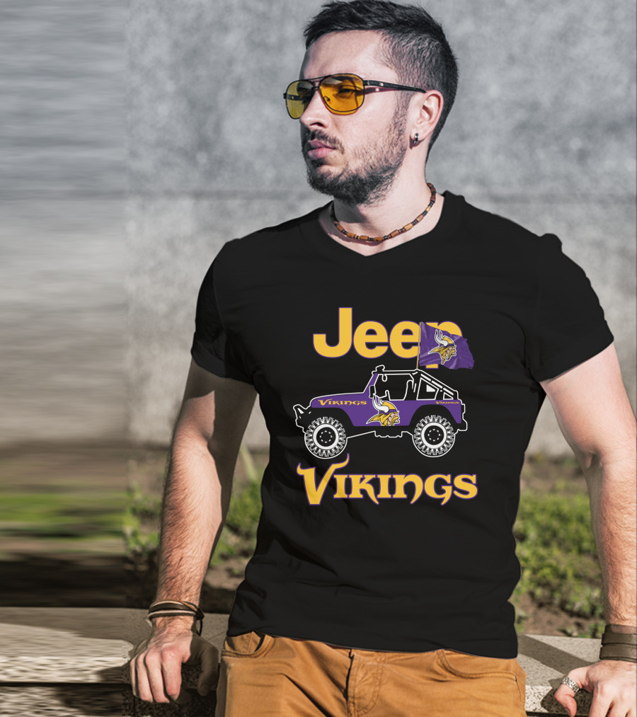 Jeep Minnesota Vikings Flag Vehicle T-Shirt