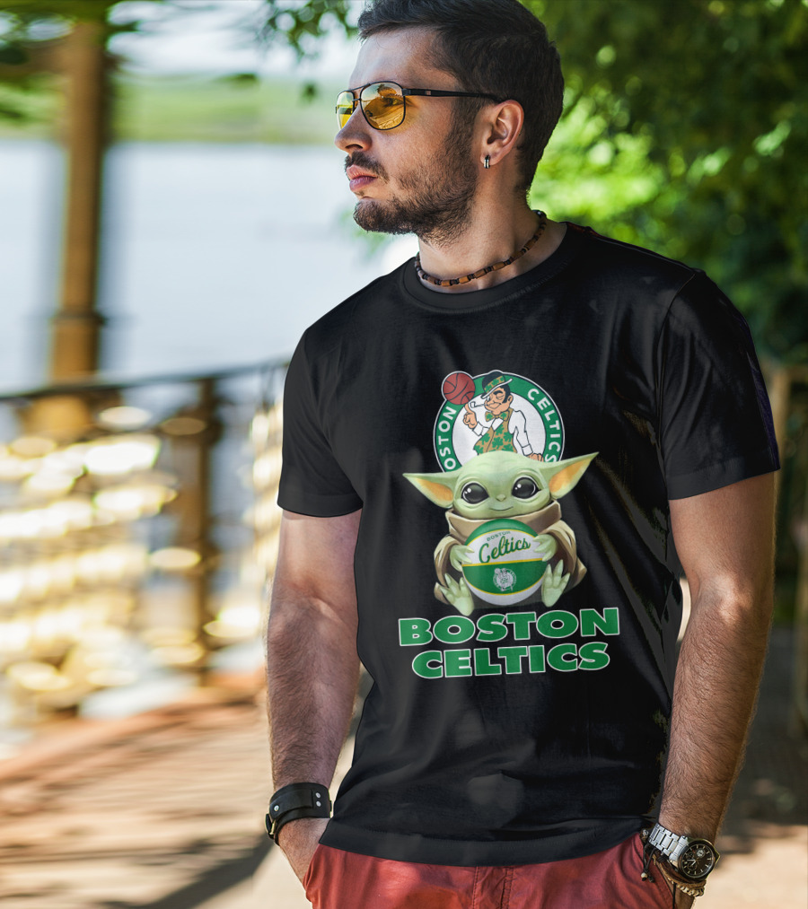 Boston Celtics Baby Yoda Holding Basketball And Team T-Shirt