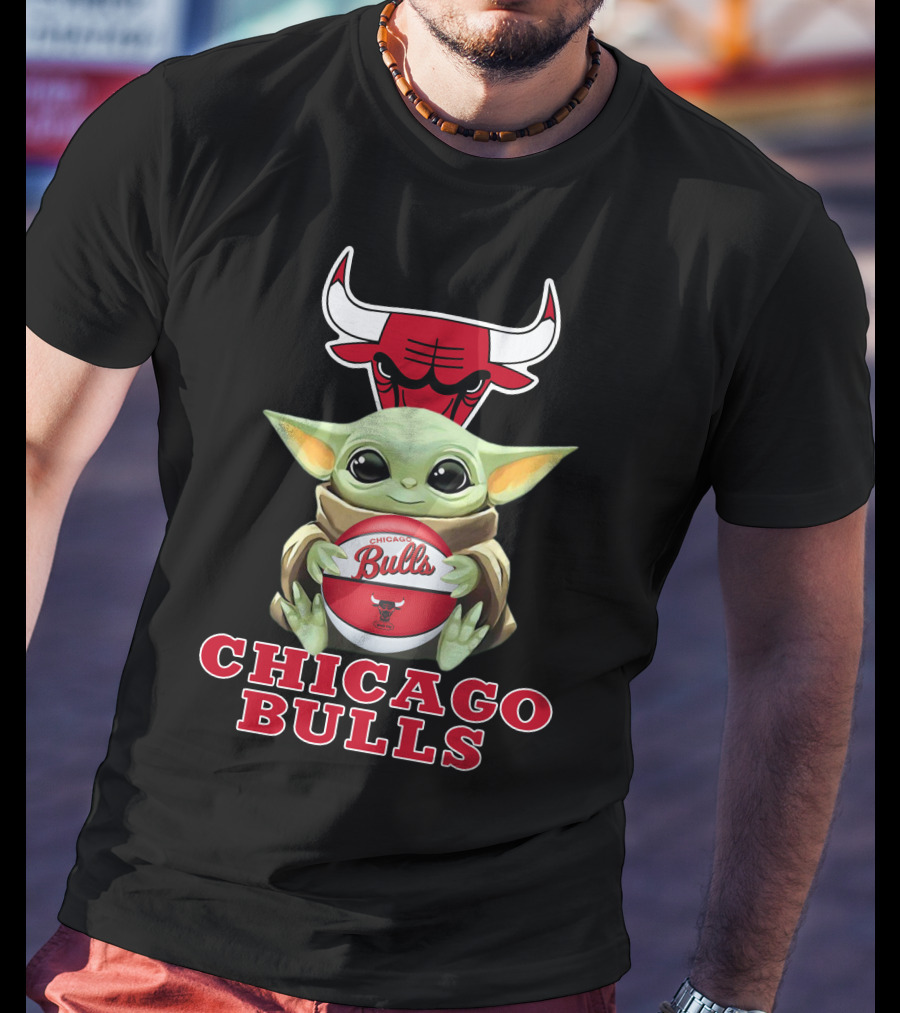 Chicago Bulls Baby Yoda Holding Basketball T-Shirt