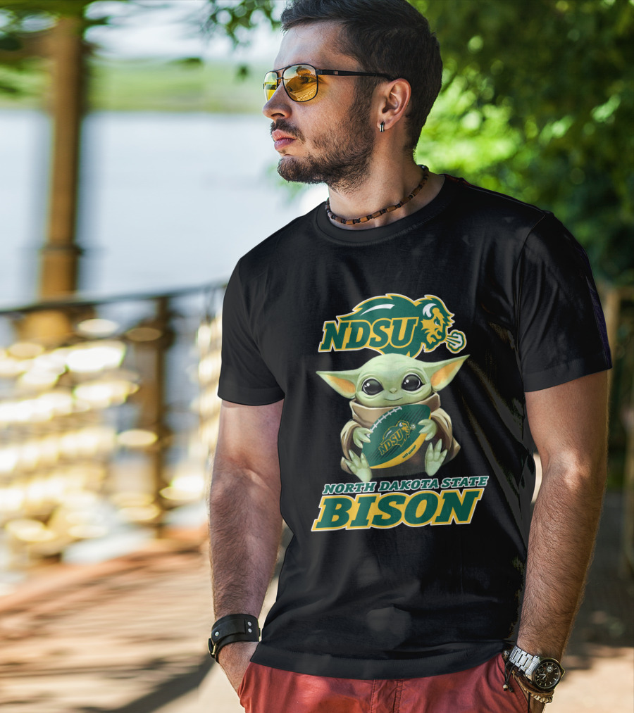 Ndsu North Dakota State Bison Baby Yoda Football T-Shirt