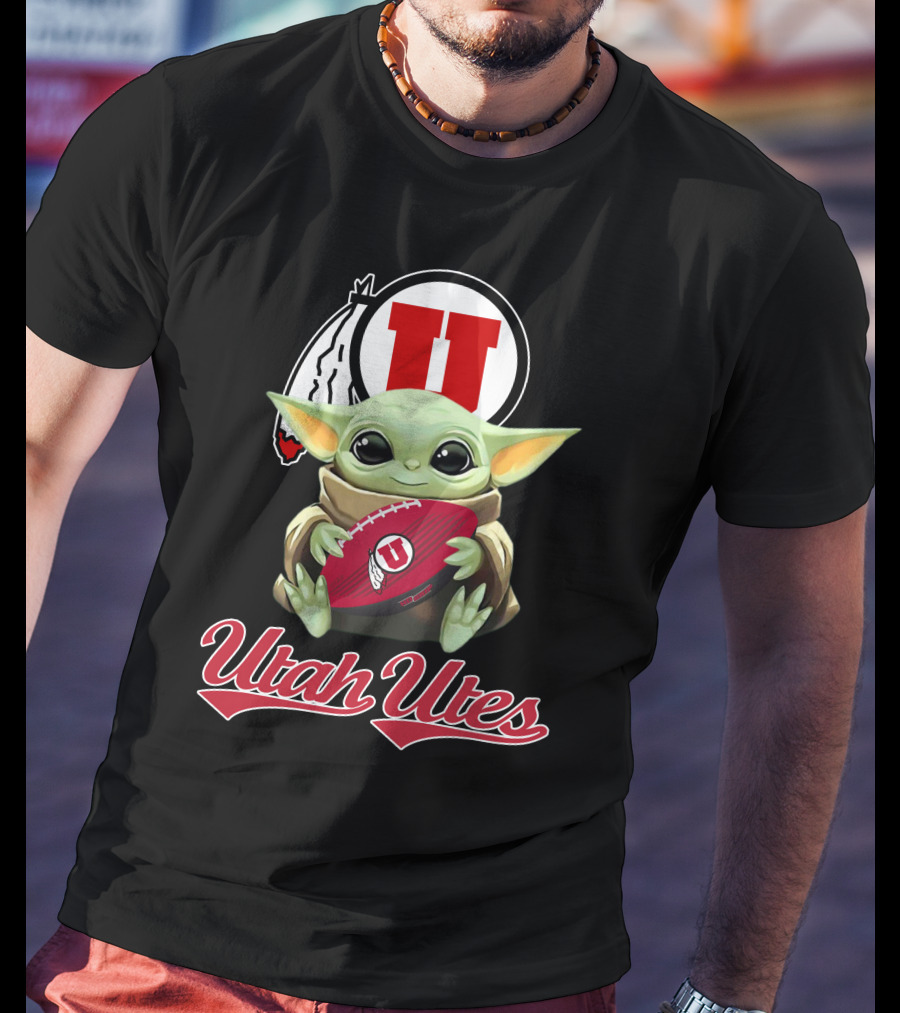 Utah Utes Baby Yoda Football Fan T-Shirt