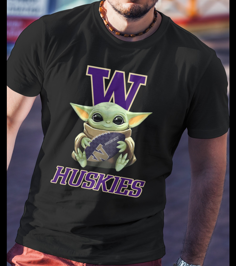 Washington Huskies Baby Yoda Football Fan T-Shirt