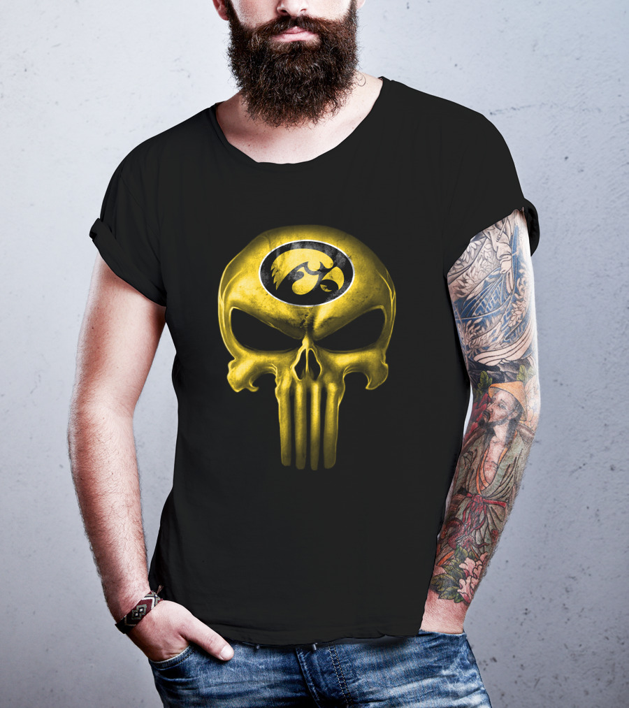 Iowa Hawkeyes Punisher Skull Fan T-Shirt