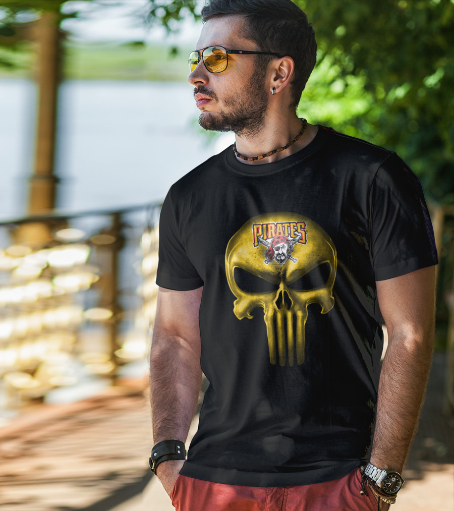 Pittsburgh Pirates Skull Punisher Logo Mashup T-Shirt