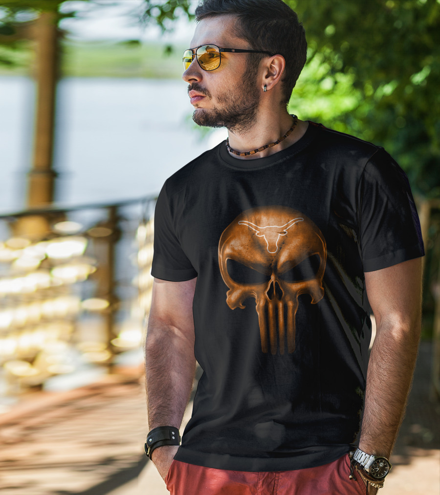 Texas Longhorns Punisher Skull T-Shirt