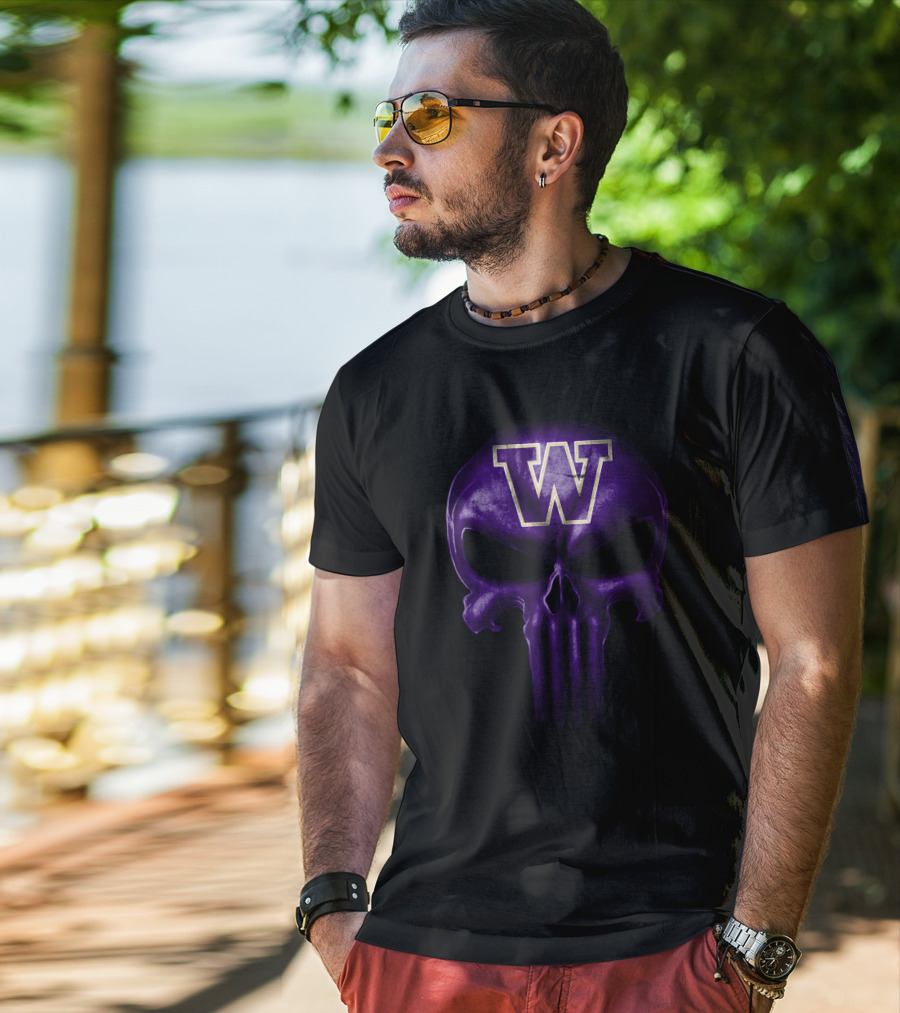 Washington Huskies Skull W T-Shirt
