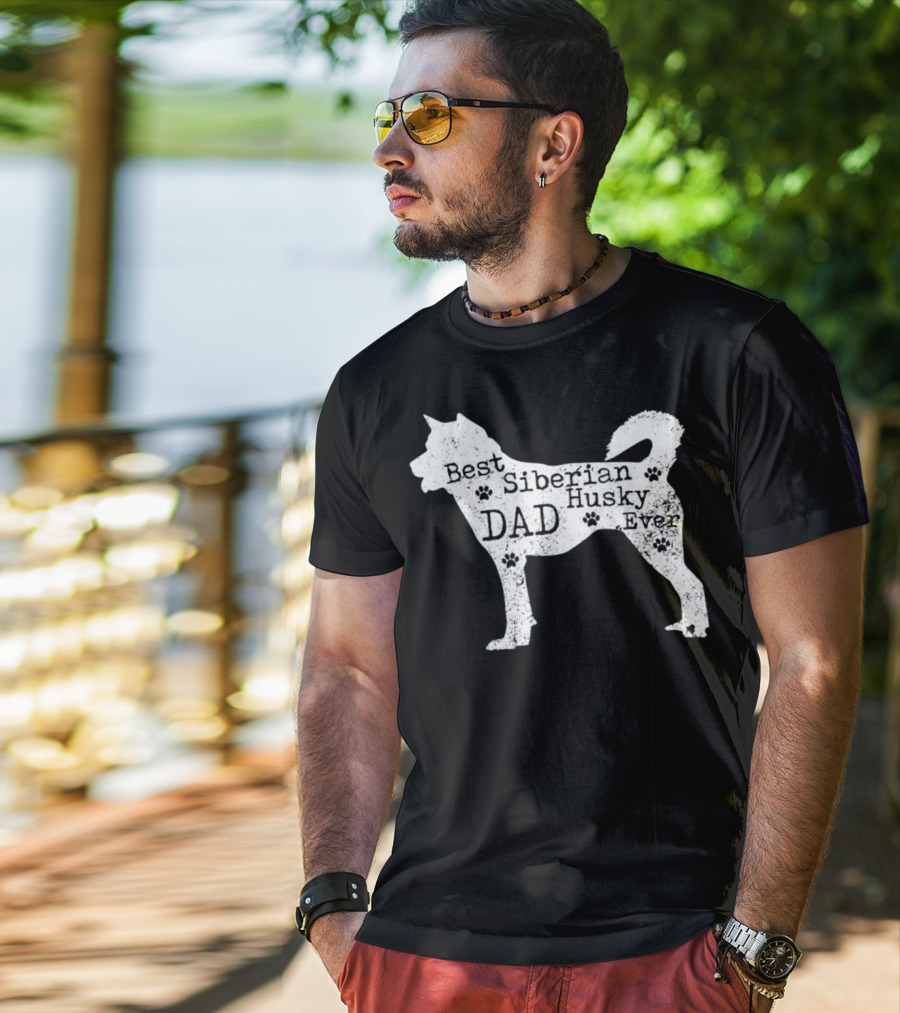 Best Siberian Husky Dog Dad Ever With Paw Prints T-Shirt