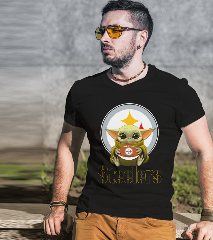 Steelers Baby Yoda Football Fan T-Shirt