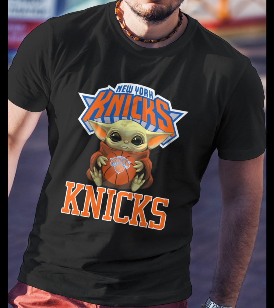 New York Knicks Baby Yoda Basketball Fan T-Shirt