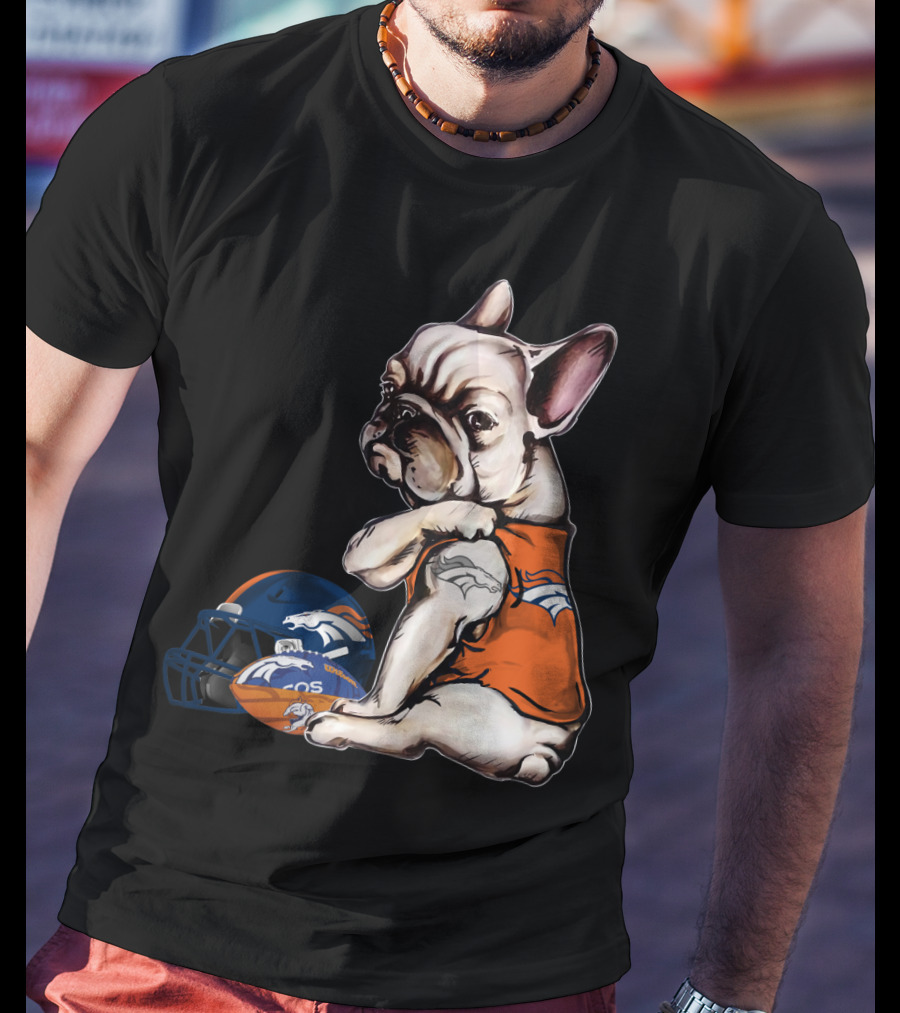 Denver Broncos Pug With Helmet And Ball T-Shirt