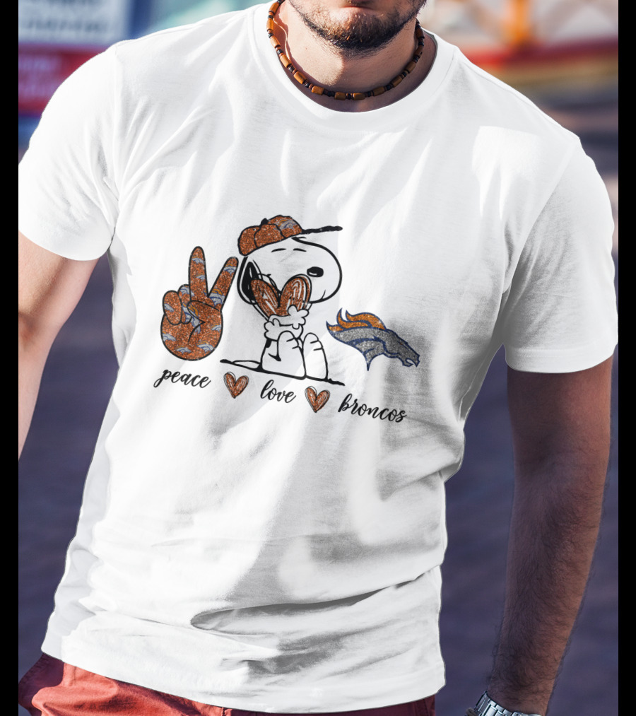 Peace Love Denver Broncos Snoopy NFL Fan T-Shirt