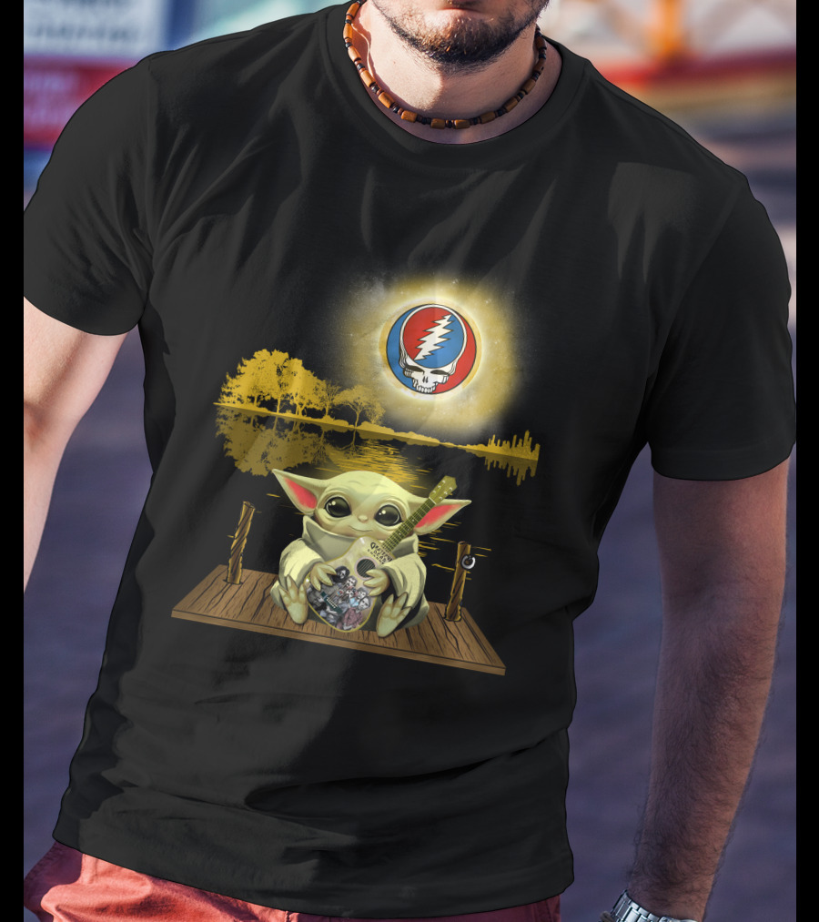Grateful Dead Lightning Skull With Baby Yoda Playing Guitar On Dock And Sunset T-Shirt