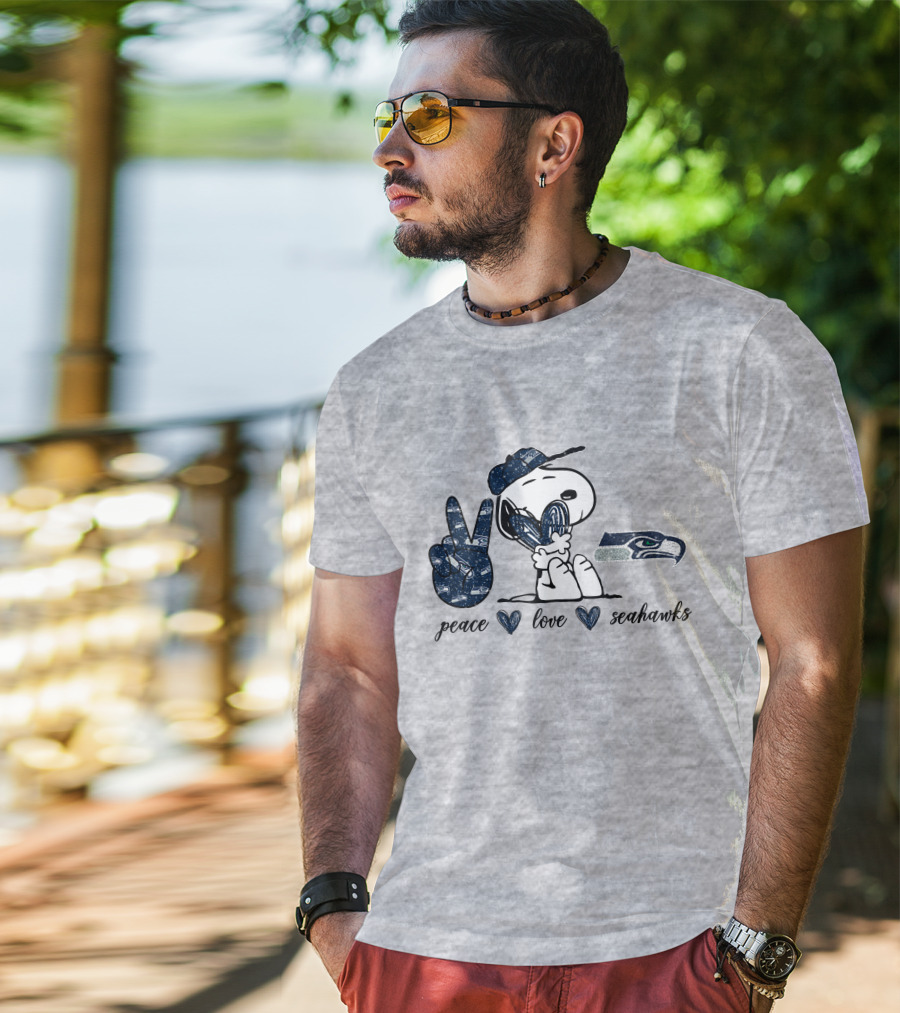 Peace Love Seattle Seahawks Snoopy Football Fan T-Shirt