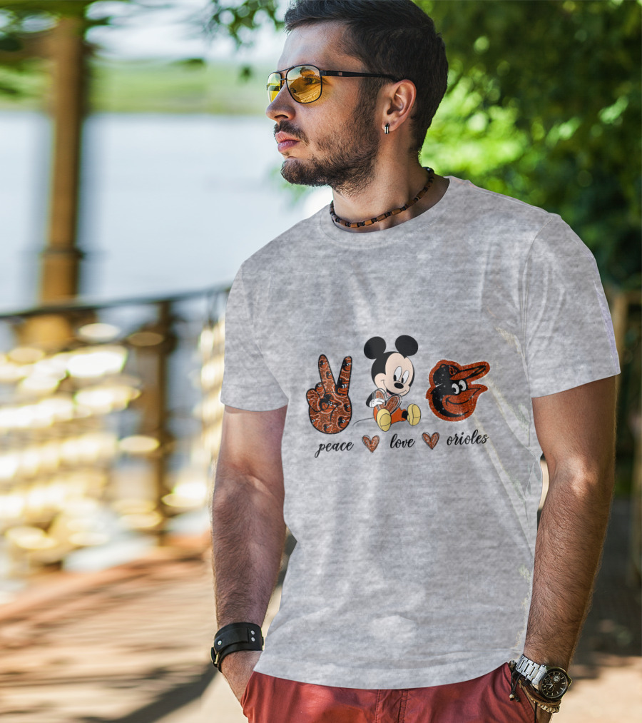 Mickey Mouse Peace Love Orioles Baseball Team T-Shirt