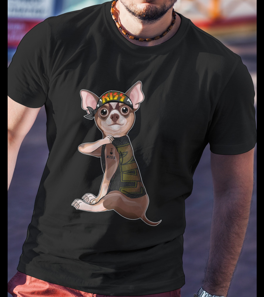 Chihuahua Love I Kiss Bandana Tat Sleeve T-Shirt
