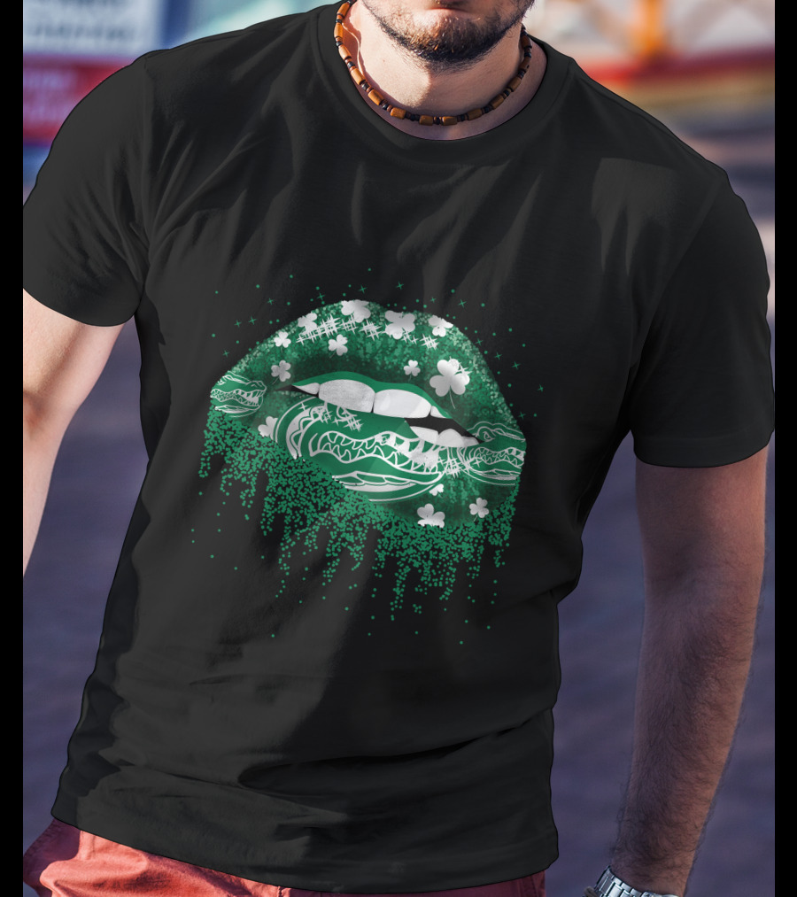 Florida Gators Lips With Green Shamrock St. Patrick’s Day T-Shirt