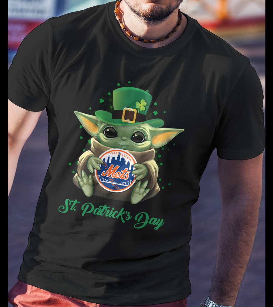 St. Patrick's Day New York Mets Baby Yoda T-Shirt