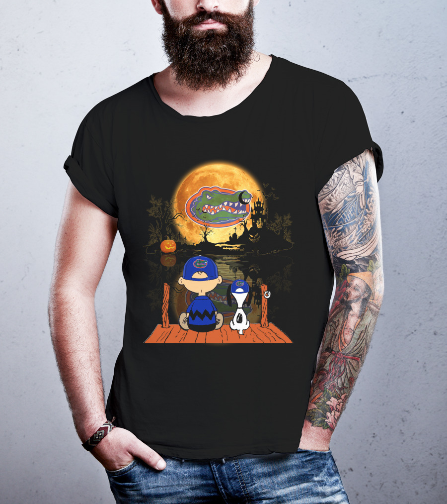 Florida Gators Halloween Moon Alligator Peanuts Charlie Brown And Snoopy T-Shirt