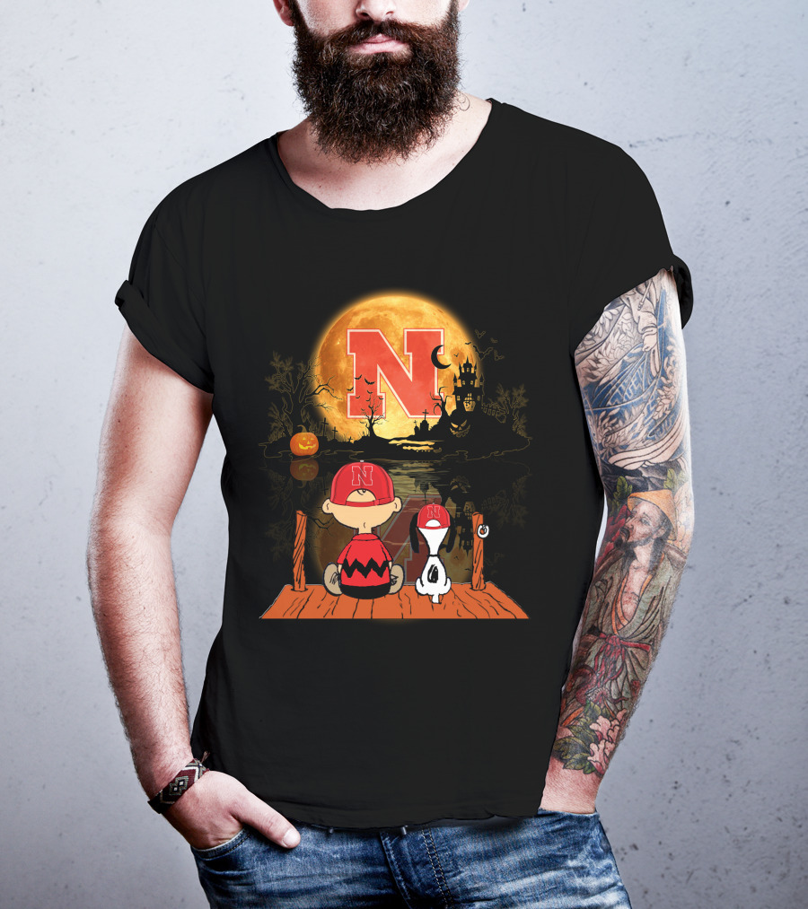 Nebraska Cornhuskers Halloween Peanuts Moon T-Shirt