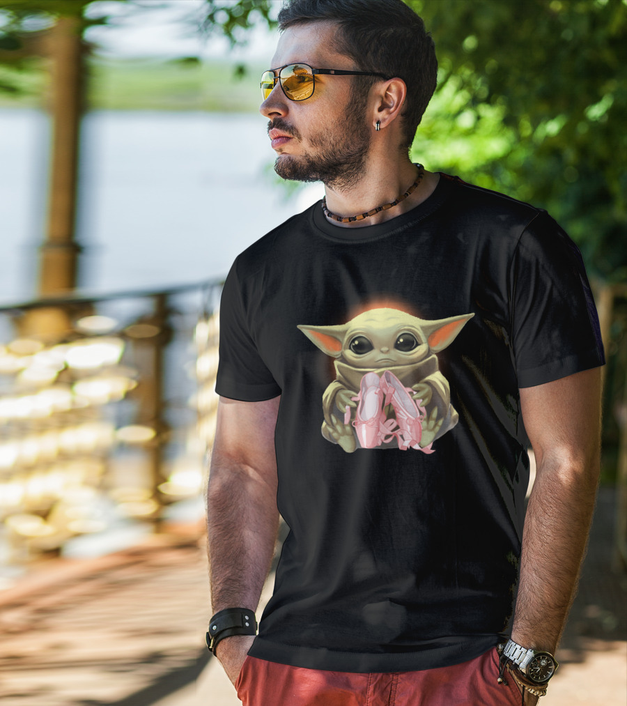 Baby Yoda Hug Pink Ballet Shoes T-Shirt