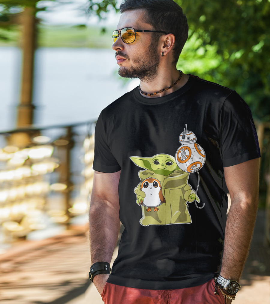 Baby Yoda Hug Sad Porg With BB-8 Balloon T-Shirt