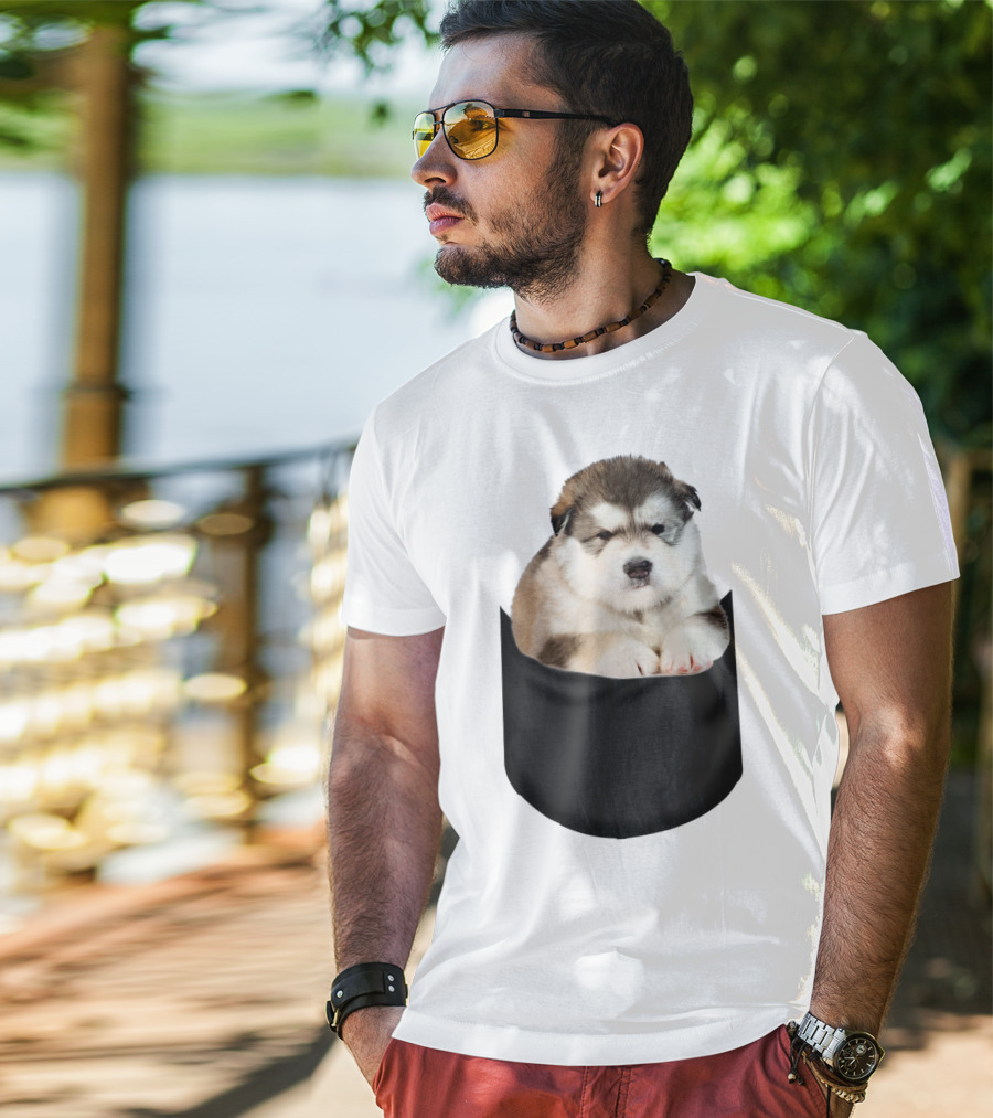 Alaskan Funny Dog In Pocket T-Shirt