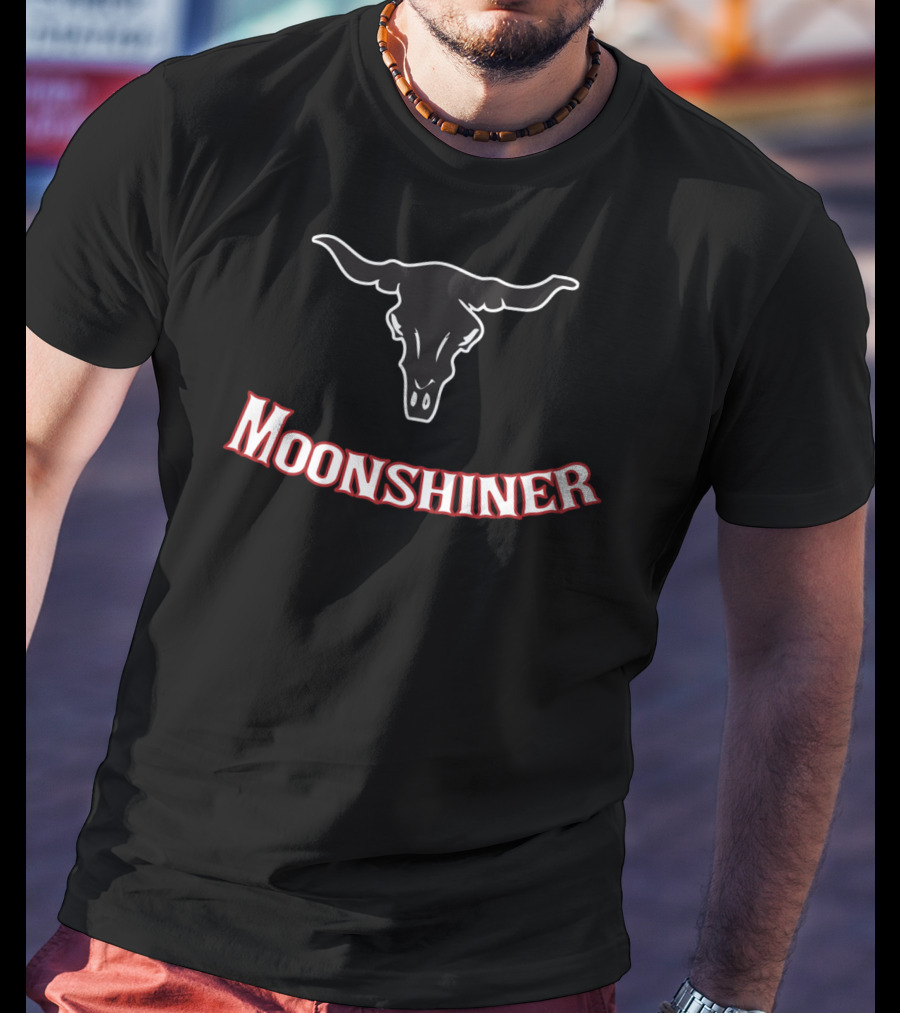 Moonshiner Longhorn Christmas Birthday T-Shirt