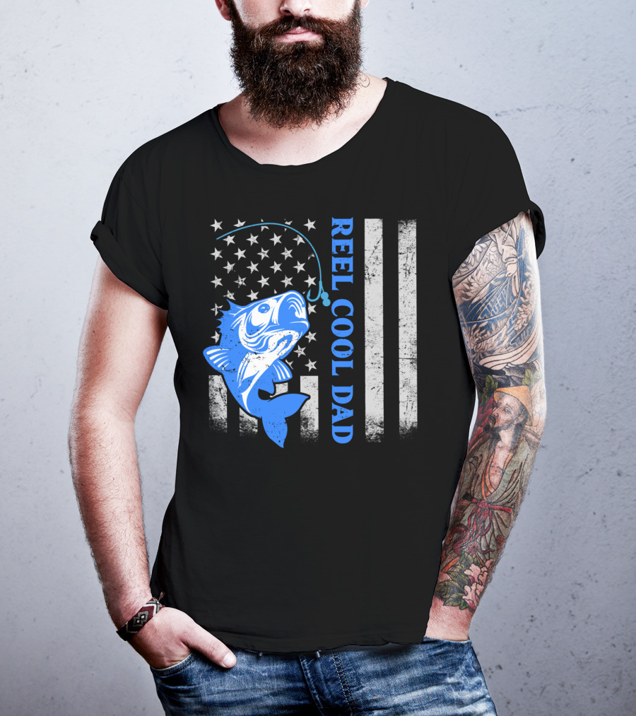 Reel Cool Dad Funny Fishing American Flag Fish T-Shirt