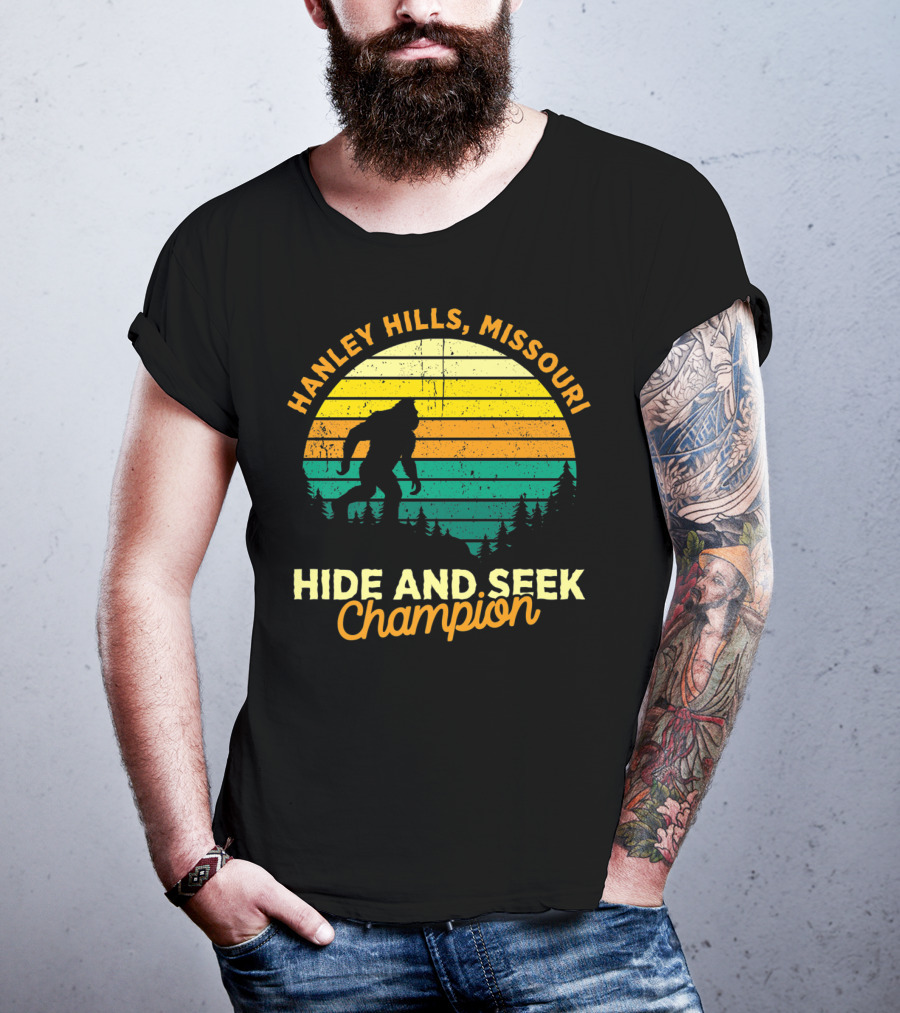 Hanley Hills Missouri Hide And Seek Champion Big Foot Retro T-Shirt