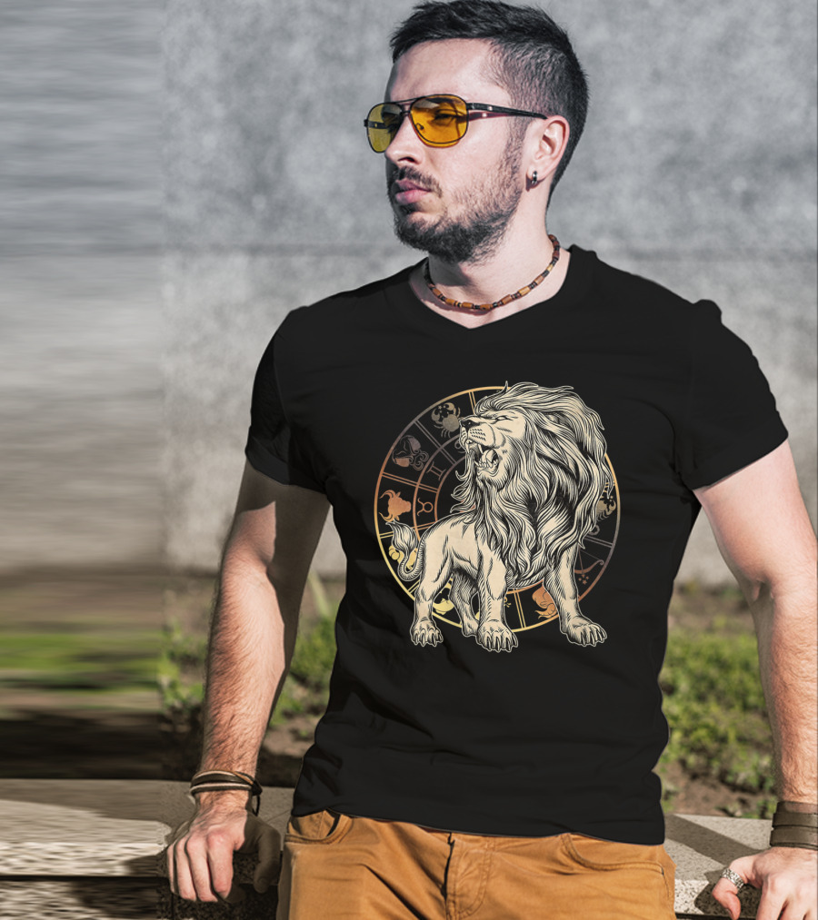 Leo Zodiac Lion Born In July August Astrology Circle T-Shirt