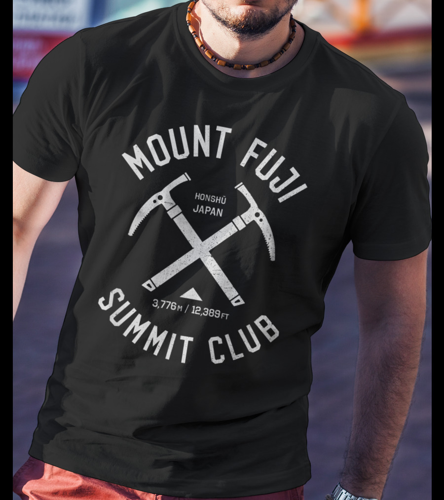 Mount Fuji Summit Club Honshu Japan 3776m 12389ft T-Shirt