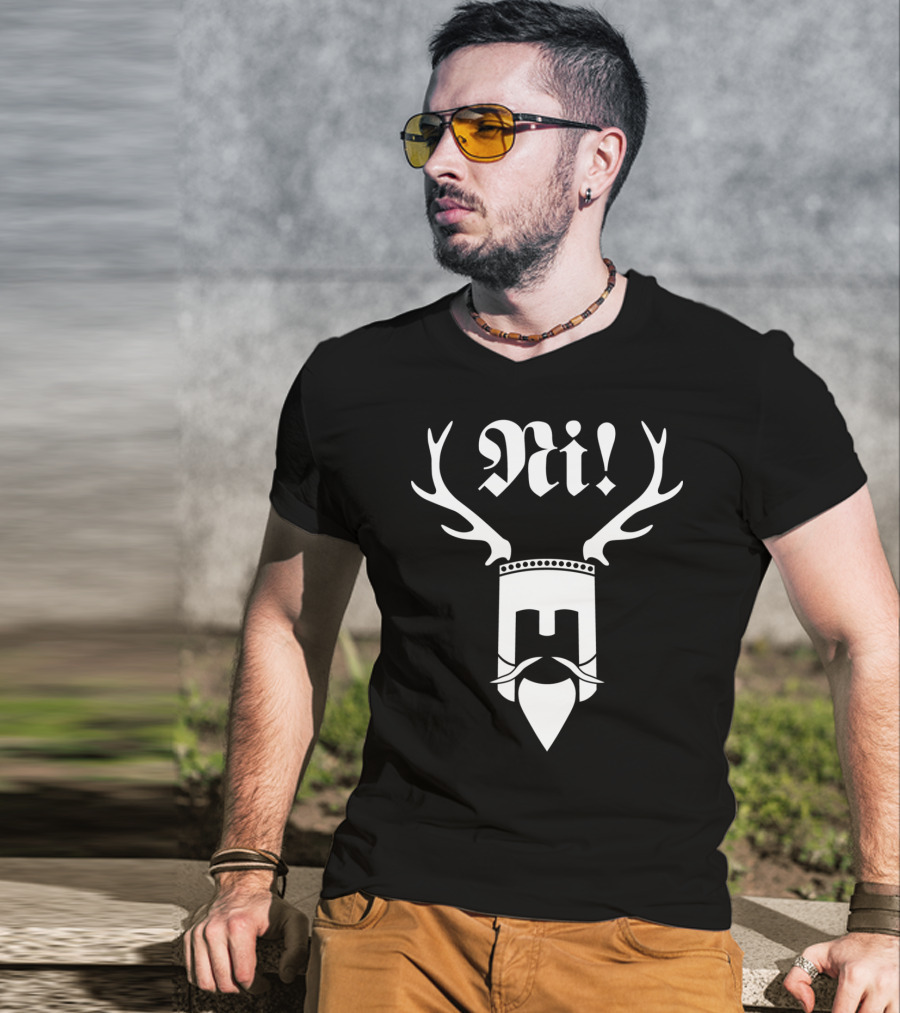 Monty Python Ni Knight Iconic Antler Helmet T-Shirt