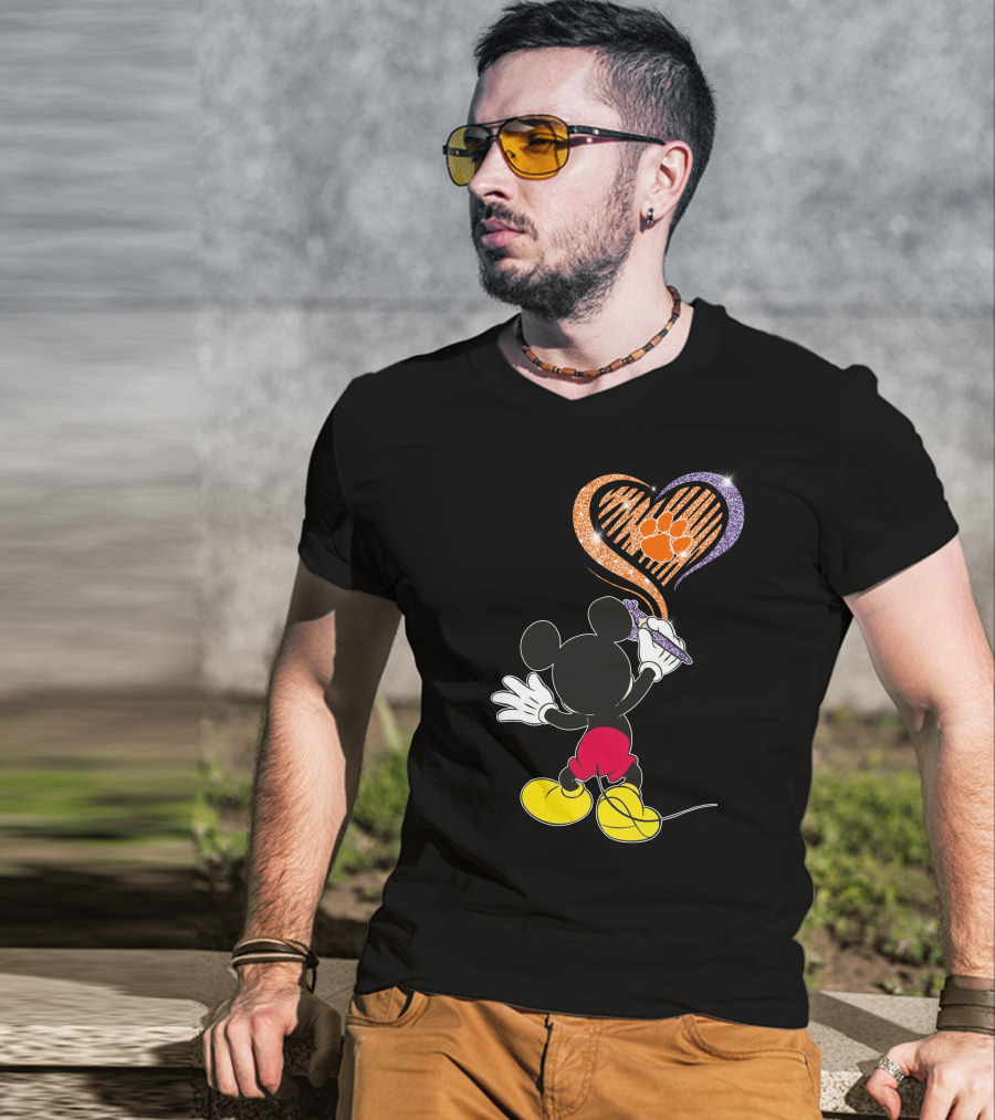 Mickey Painting Clemson Tigers Paw In Heart Shape T-Shirt