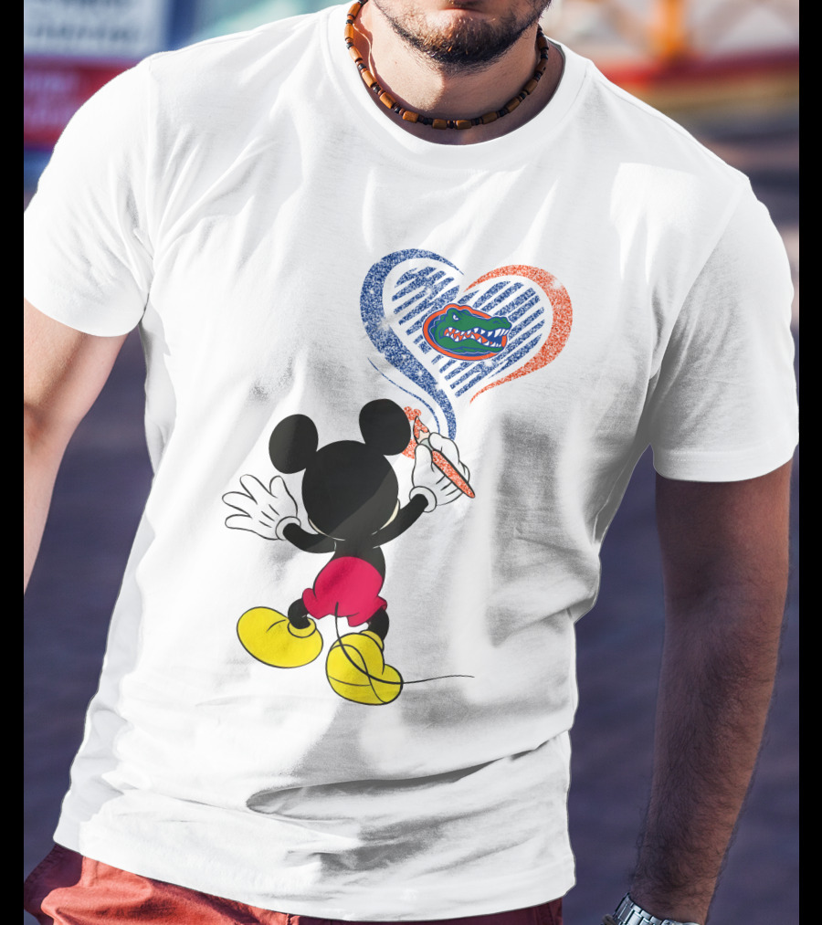 Mickey Painting Florida Gators Heart T-Shirt