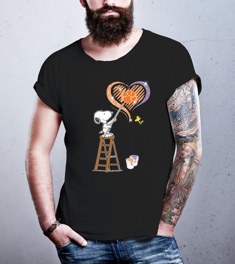 Snoopy Painting Clemson Tigers Heart With Paw Print And Woodstock T-Shirt