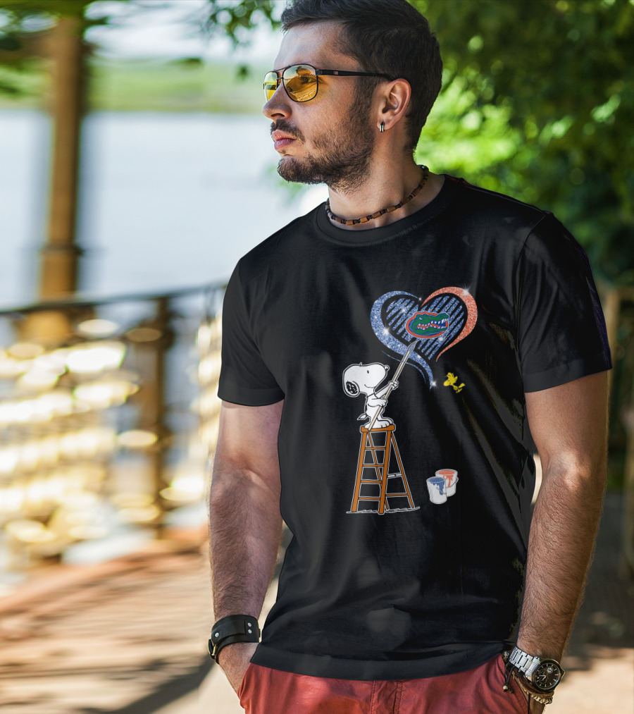 Snoopy Florida Gators Painting Heart With Snoopy And Woodstock T-Shirt