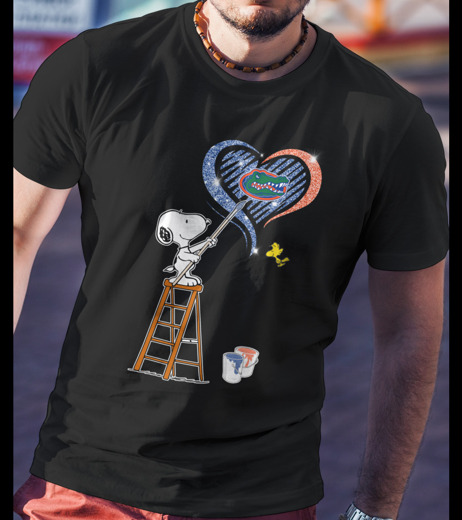 Snoopy Florida Gators Painting Heart With Snoopy And Woodstock T-Shirt