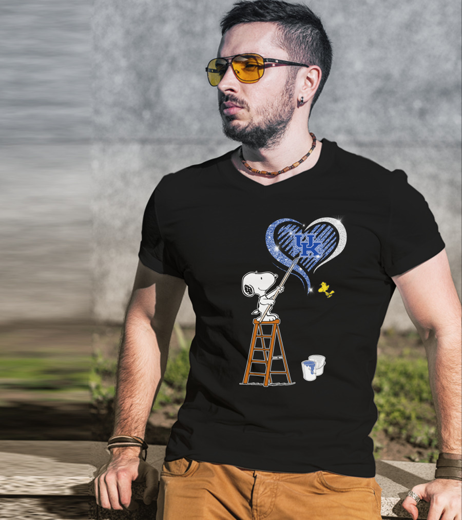 Snoopy Painting Heart Uk Kentucky Wildcats T-Shirt