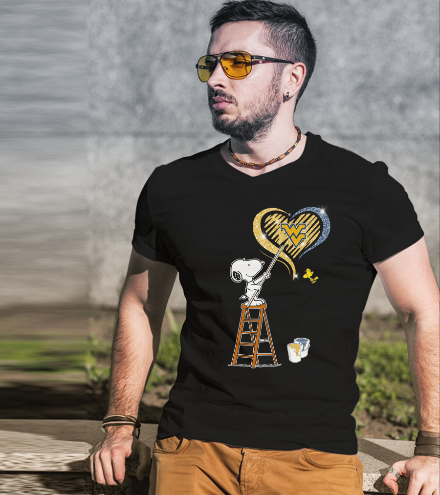 Snoopy Painting West Virginia Heart-Logo Art With Effects T-Shirt