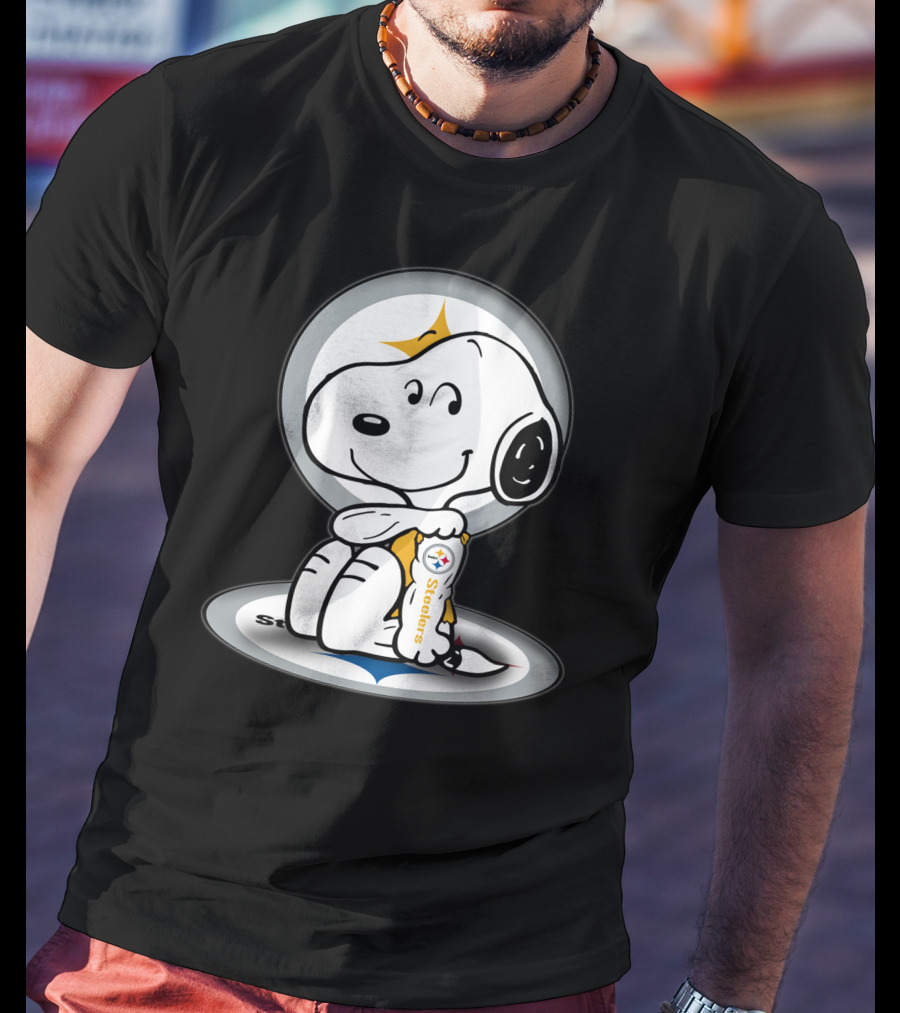 Snoopy Holding Pittsburgh Steelers Football T-Shirt