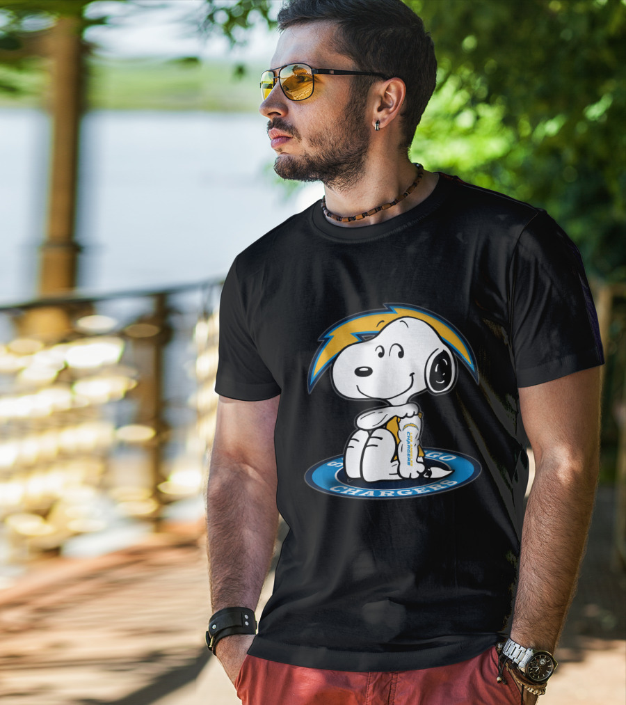 Snoopy Holding Los Angeles Chargers Helmet San Diego Chargers T-Shirt