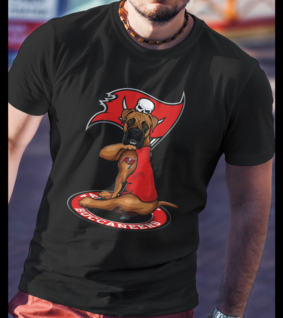 Tampa Bay Buccaneers Dog With Tattoo And Flag T-Shirt