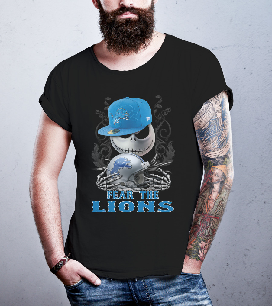 Fear The Lions Skull With Detroit Lions Cap And Helmet T-Shirt