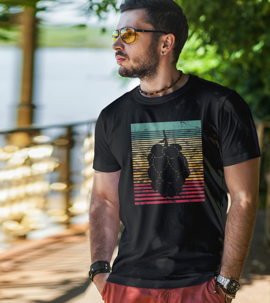 Vintage Hops Leaf Craft Beer Retro Stripes T-Shirt