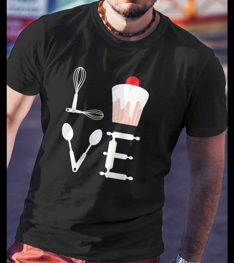 Love Baking Lover Cupcake Whisk Spoon Rolling Pin T-Shirt