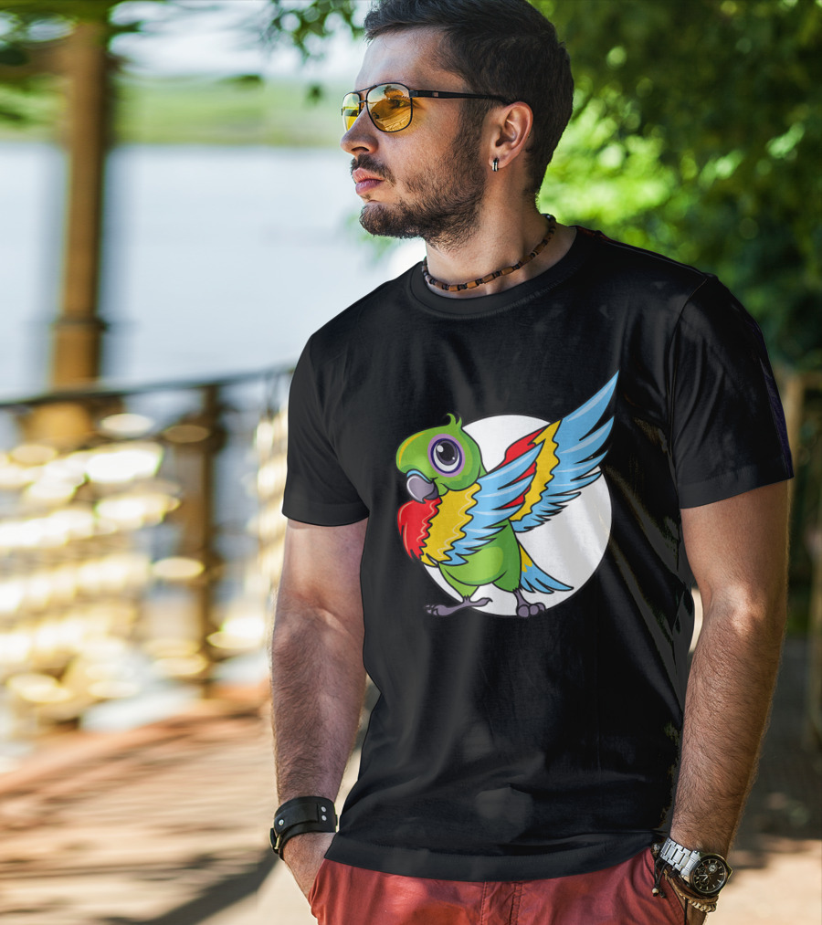 Cute Dabbing Great Green Macaw Parrot Colorful Wings T-Shirt