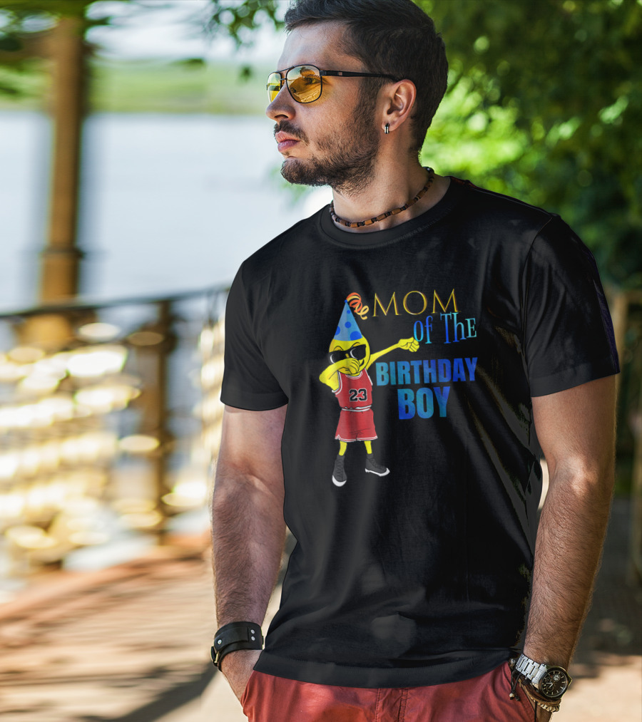 MOM OF THE BIRTHDAY BOY Dabbing Emoji Basketball 23 Party Hat T-Shirt