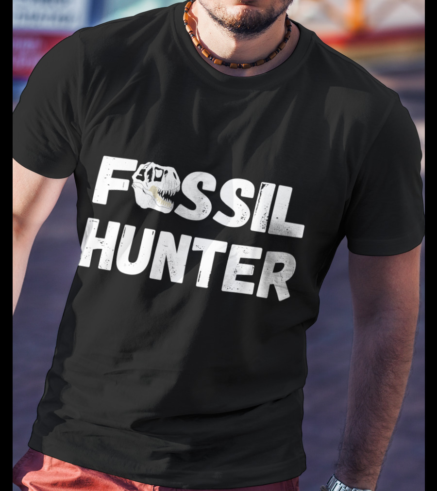 Fossil Hunter Dinosaur Archeology T-Rex Skull T-Shirt